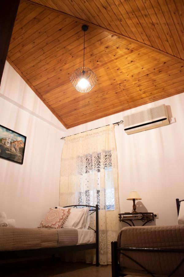 Villa House Of Harmony à Kamisianá Extérieur photo