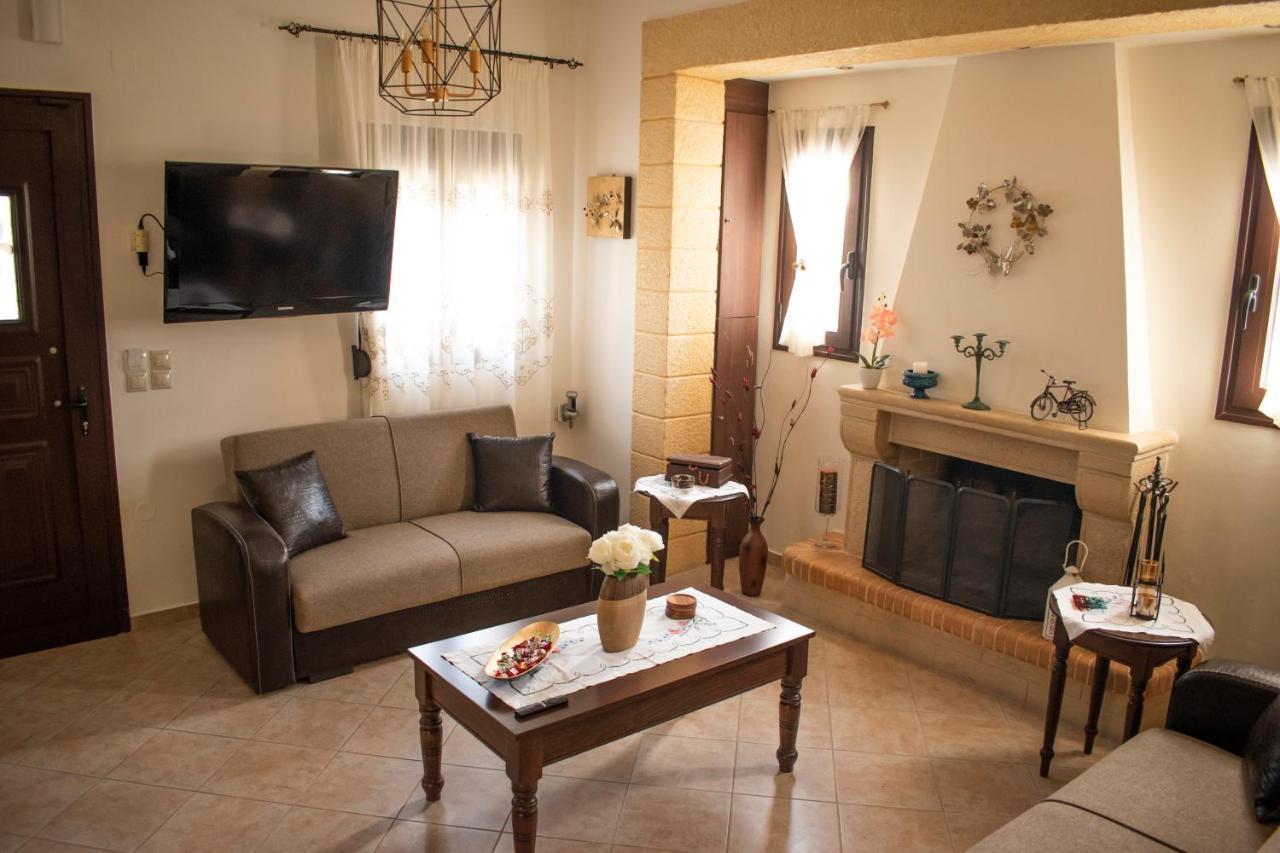 Villa House Of Harmony à Kamisianá Extérieur photo
