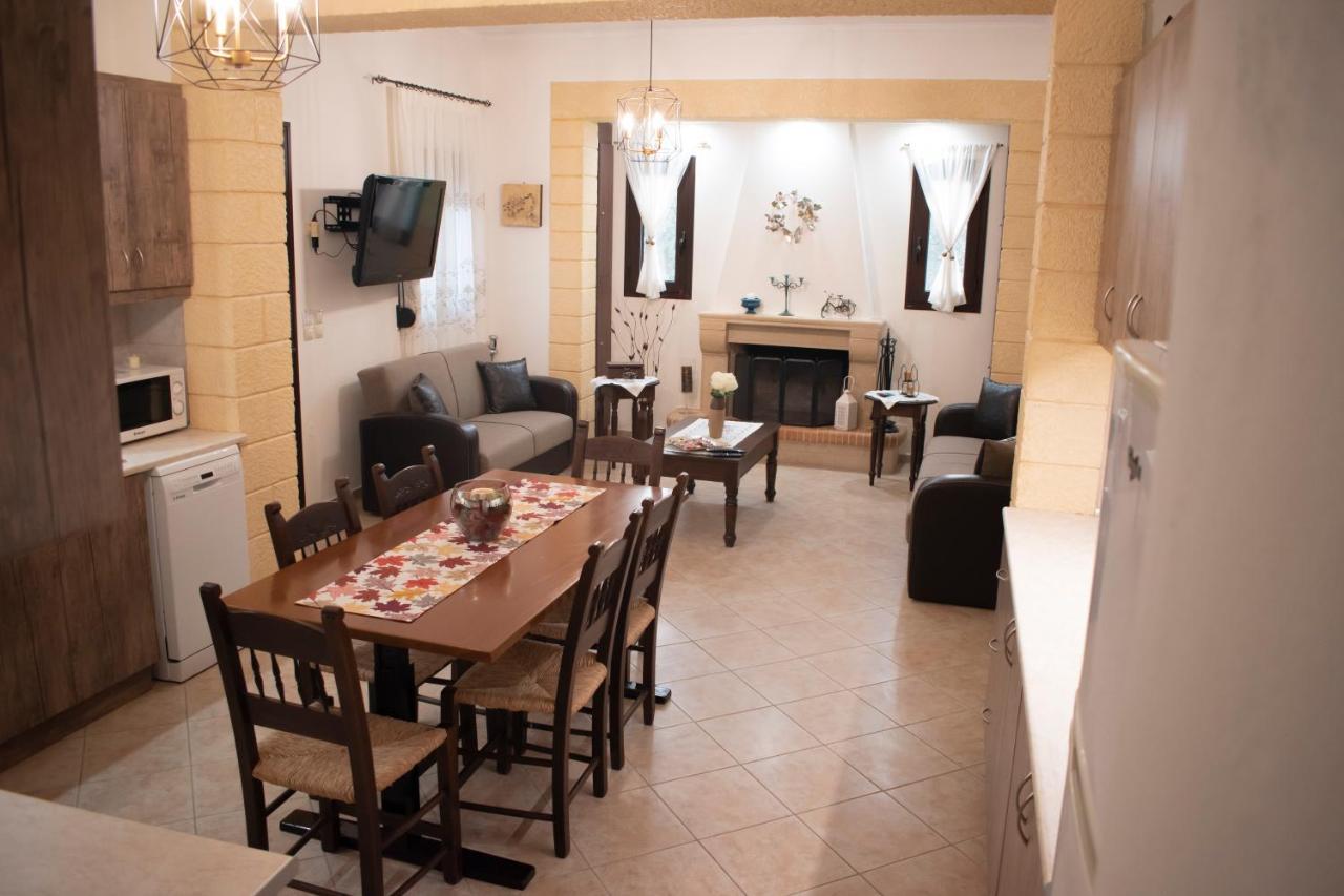Villa House Of Harmony à Kamisianá Extérieur photo